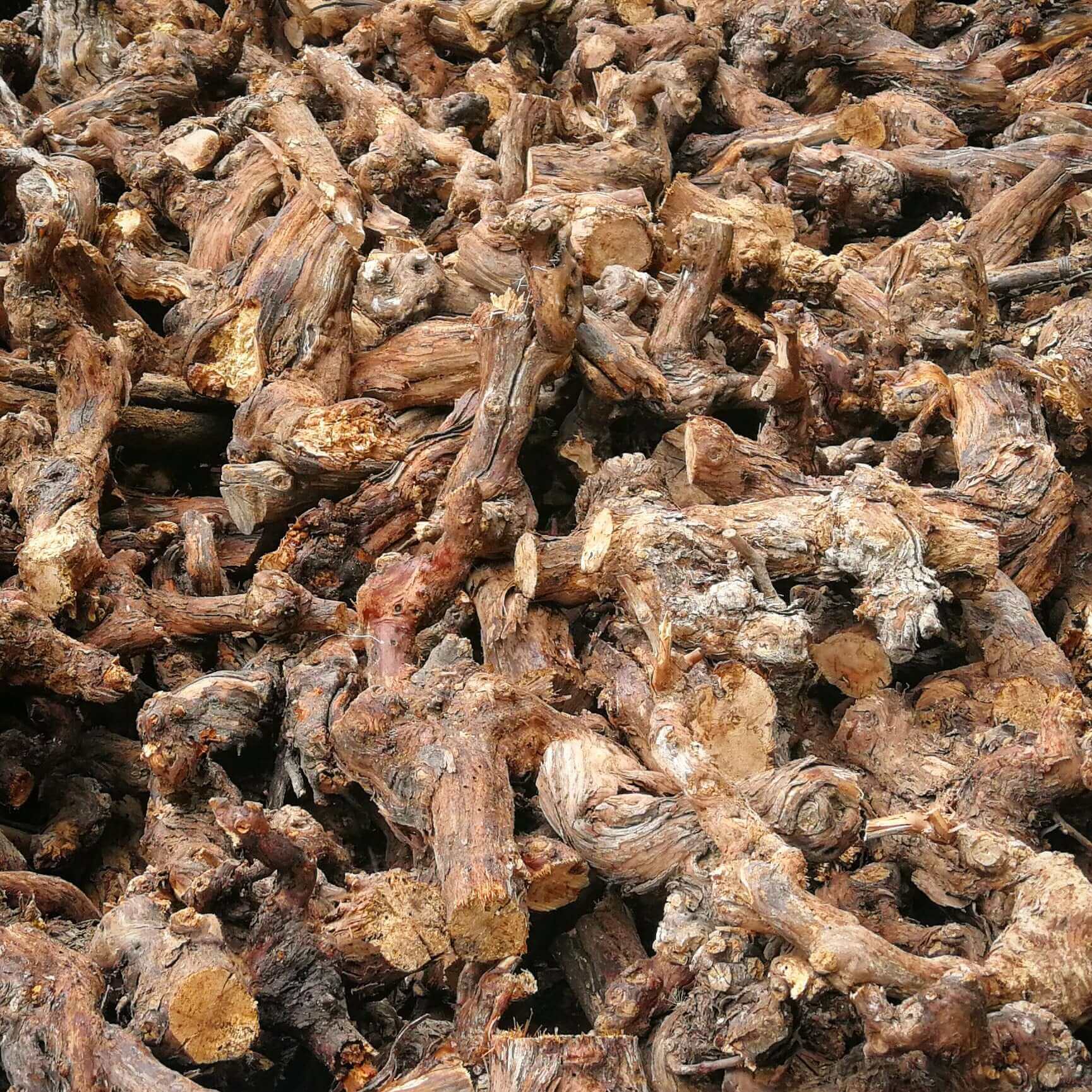 Vine/Wingerd Stompe Braai wood Loose (Local) - Half or Full Bakkie Load - Cape Town Firewood